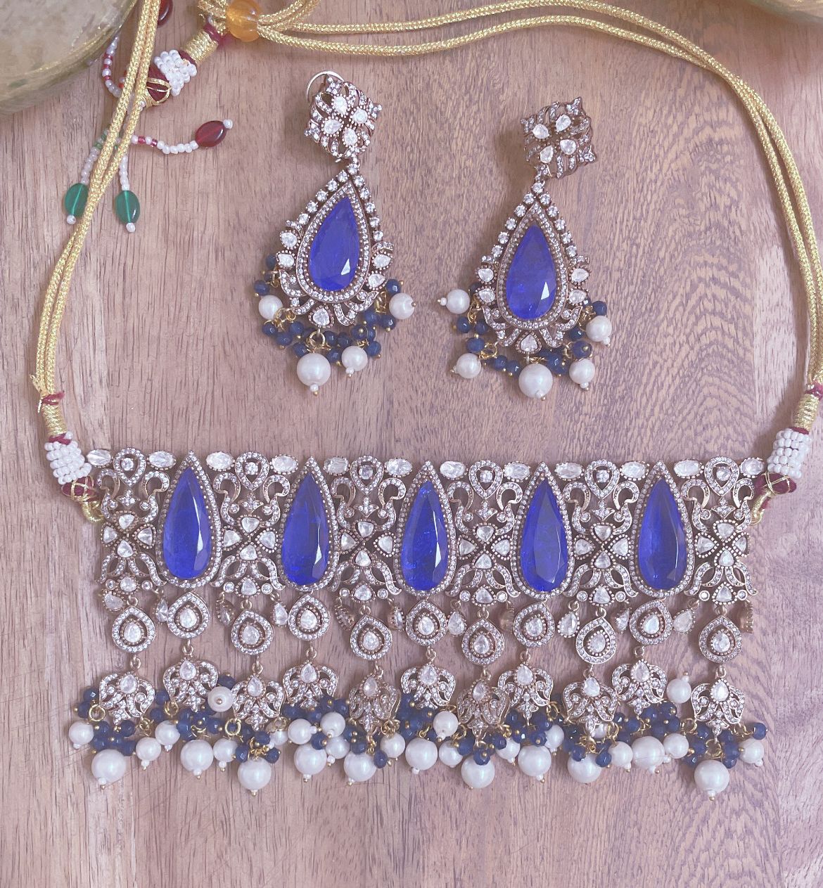 Statment Polki Doublet Choker